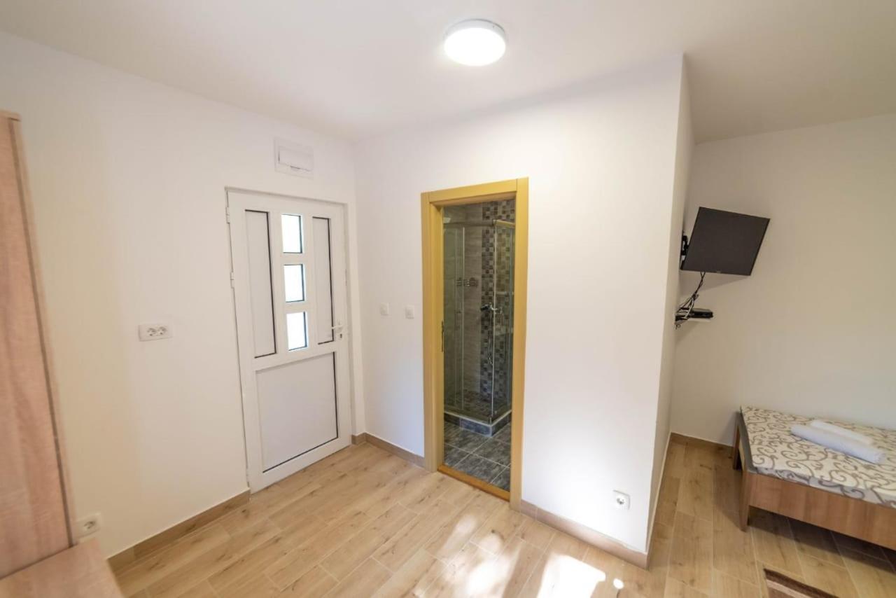 Sljivo Apartmani Herceg Novi Exterior photo