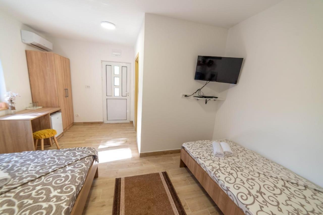 Sljivo Apartmani Herceg Novi Exterior photo